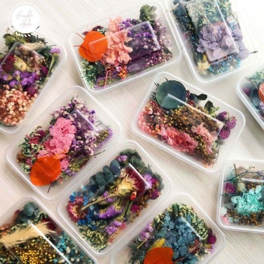 Preserved Real Dried Flowers in a Tub (Random Flowers) Gift Wedding Party Home Birthday DIY